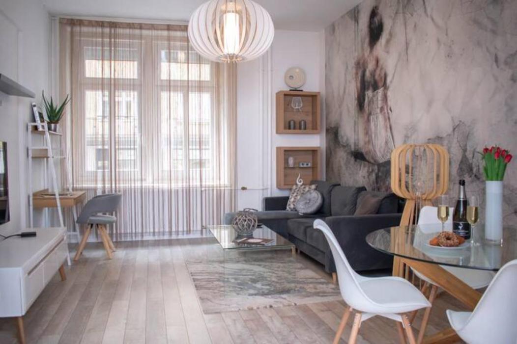 Elegant Stylish Modern Downtown Home Next 2 Danube Budapest Bagian luar foto